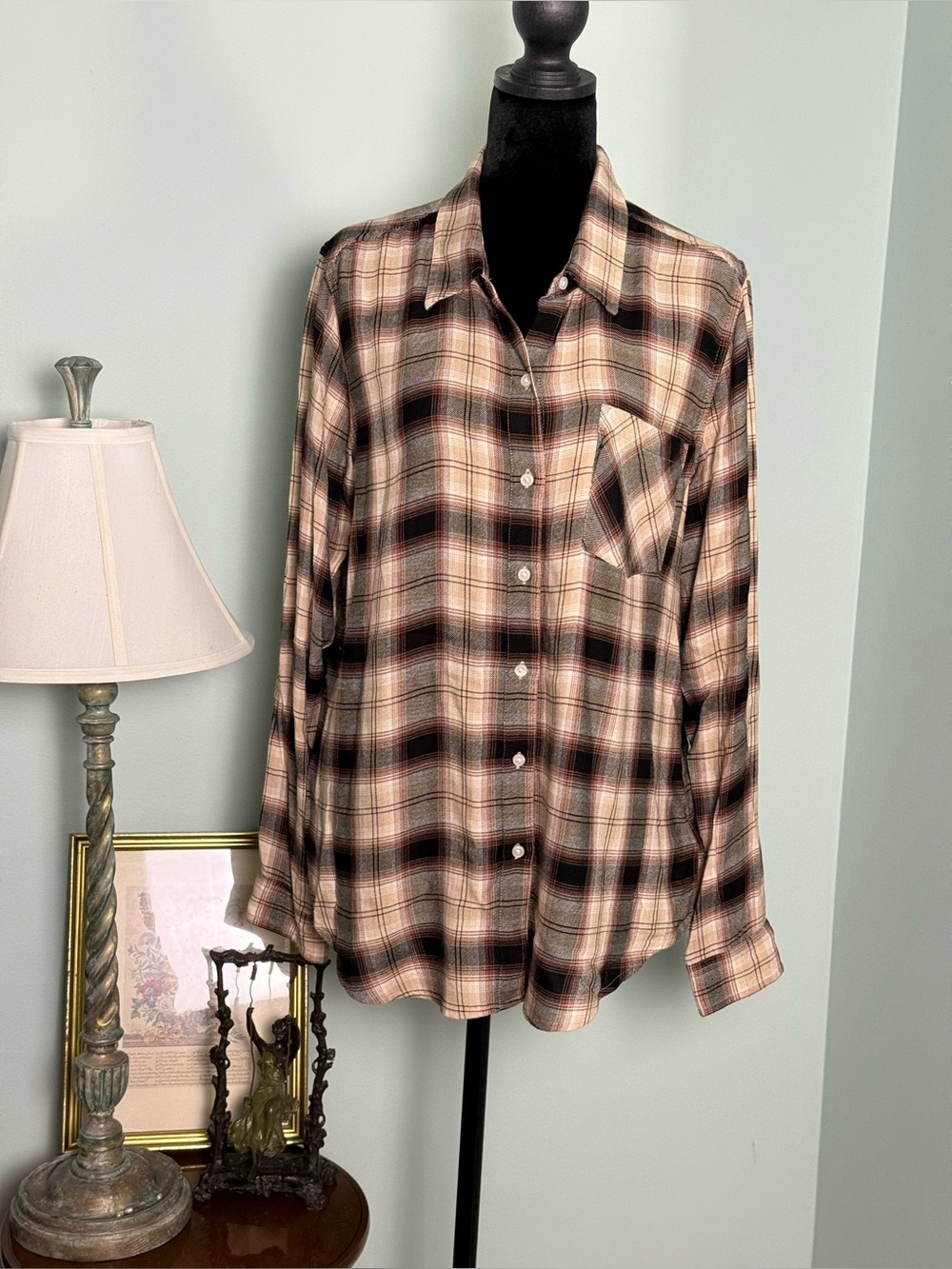 Lucky Brand Women’s Plaid Button-Up Shirt in Beige and Brown Size Medium